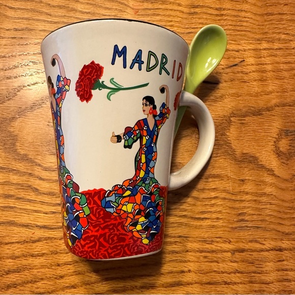 Souvenir Coffee Mug With Spoon - Picture 1 of 11